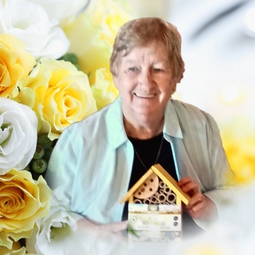 Lorraine Yvette Laskie